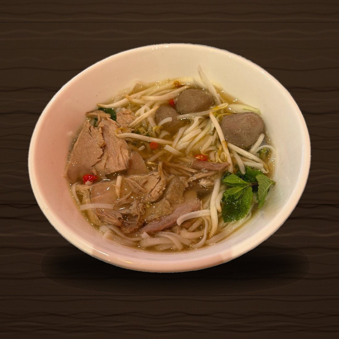 Phở chín — Angkor Thom Metz